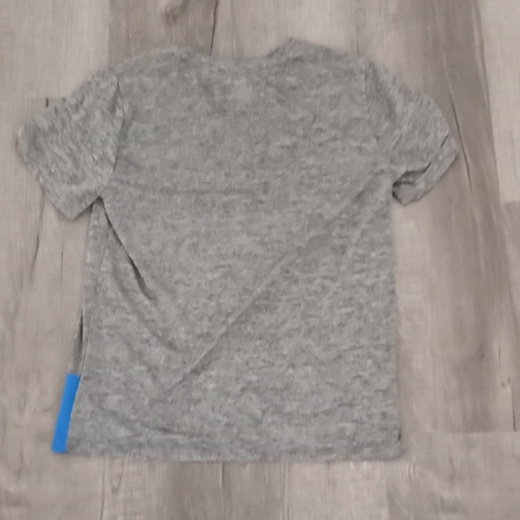 Boys Fila shirt - Picture 2 of 2